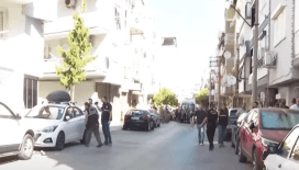 İzmir'de polis merkezine silahlı saldırı: 2 şehit, bir yaralı