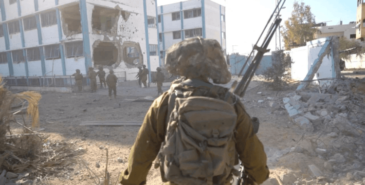 Gazze kentindeki çatışmalarda 4 işgalci İsrail askeri öldü