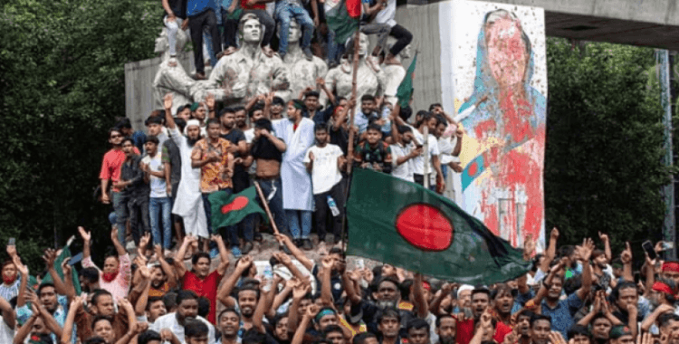 Nepal, Bangladeş ve Sri Lanka'da halk liderleri devirdi