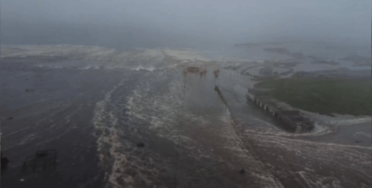 Kamçatka Yarımadası açıklarında 7.2 büyüklüğünde deprem: Tsunami uyarısı verildi