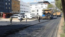 Elazığ Bulvarı ve Kıbrıs Caddesi asfaltlanıyor