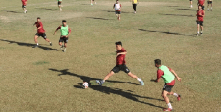 DBB Erkek Futbol Takımı, yeni sezonda üst lige çıkmayı hedefliyor