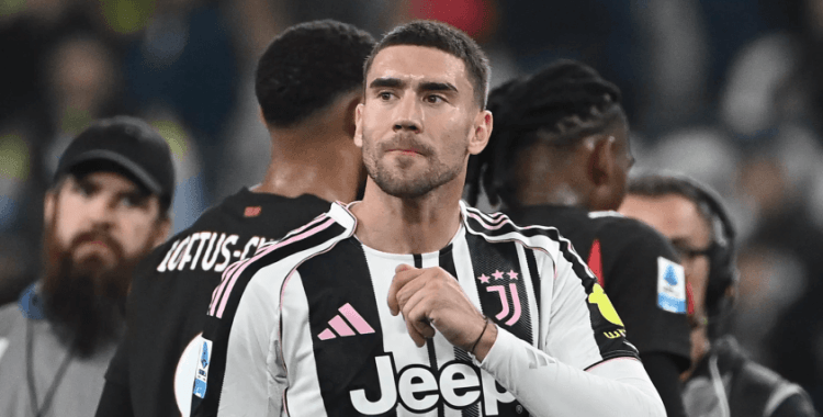 Fenerbahçe için çarpıcı transfer iddiası: Ara dönem bekleniyor