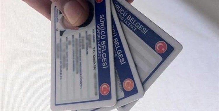 Eski tip ehliyetlerde yenileme süresi sona erdi: Yeni ücret 7 bin 438 TL
