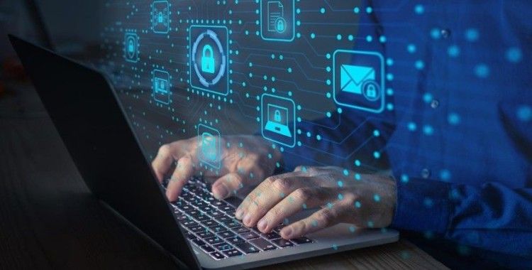 Türkiye 'internetin özgür olmadığı ülkeler' kategorisinde