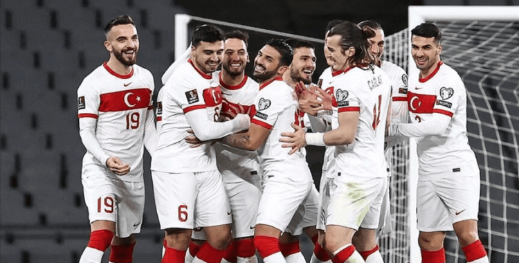 İspanya - Türkiye maçında ilk 11'ler belli oldu