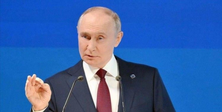 Putin, Moğolistan Başbakanı Zandanshatar ile görüştü