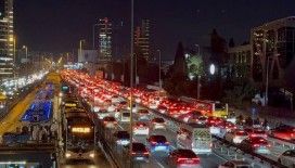 İstanbul'da akşam saatlerinde trafik yoğunluğu yüzde 83'e ulaştı