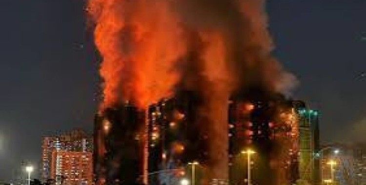 Hong Kong’daki yangında en az 151 kişi ölmüştü: Bağımsız soruşturma komitesi kurulacak