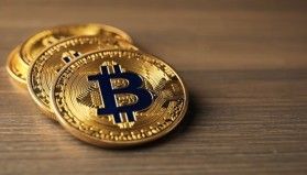 Bitcoin dakikalar içinde sert yükseldi, aynı hızla geri çekildi