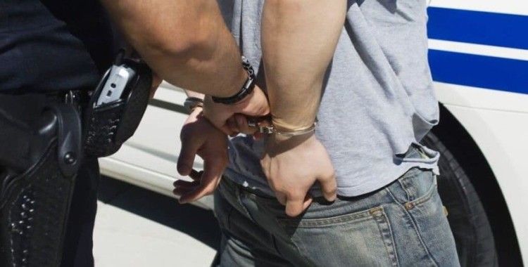 Uyuşturucu operasyonu kapsamında Fatih Garipoğlu, Gökmen Kadir Şeynova ve Mert Alaş hakkında yakalama kararı çıkarıldı