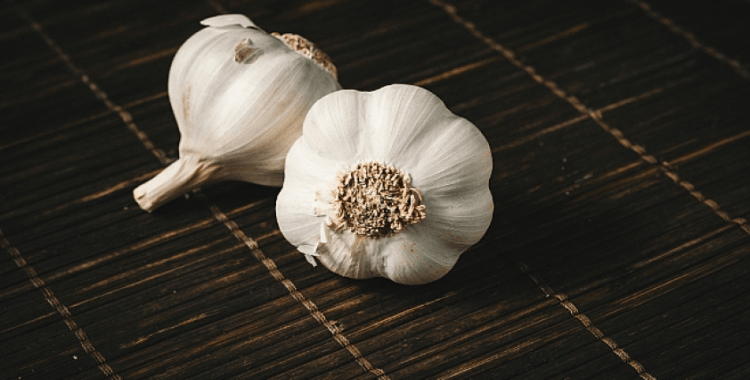 Sarımsak, ağız temizliğinde güçlü gargaraları geride bırakıyor