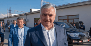 Ermenistan’da mahkeme iş insanı Karapetyan’ın tutukluluğunu ev hapsine dönüştürdü