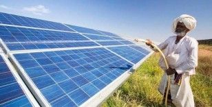 Hindistan’dan enerji hamlesi: BAE ile 3 milyar dolarlık LNG anlaşması imzalandı