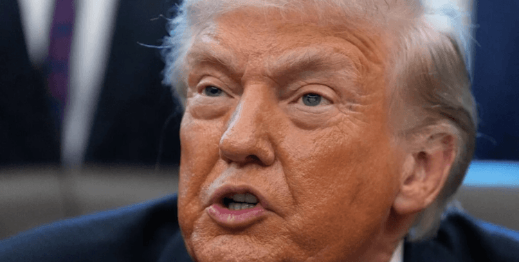 Trump: Doları yoyo gibi aşağı yukarı oynatabilirdim