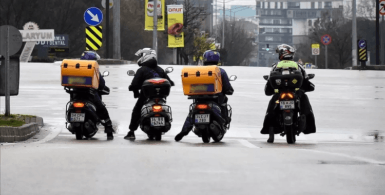 Resmi Gazete'de yayımlandı: Kuryelerde yaş sınırı yükseltildi