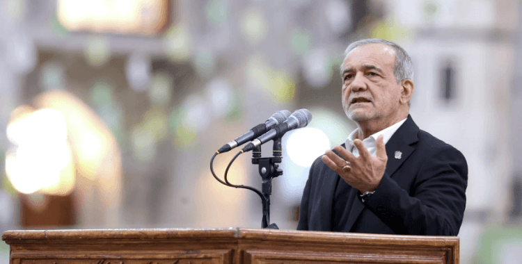 İran Cumhurbaşkanı Pezeşkiyan: Baskı ve zorluklara boyun eğmeyeceğiz