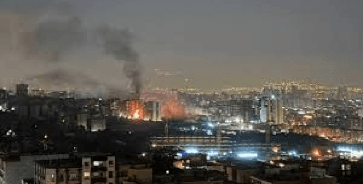 İsrail, İran'a hava saldırısı düzenledi: Tüm dünyanın gözü Tahran'da