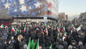 İran'da Hamaney'in ölümünün ardından gösteriler düzenlendi