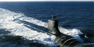 'Denizaltı saldırısı' sonrası İran savaş gemisi battı: 101 kayıp, 78 yaralı