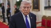 Trump: İran Hürmüz'den geçen Güney Kore gemisine saldırdı