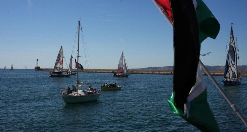 Haydut İsrail, uluslararası sularda Küresel Sumud Filosu'na saldırıyor