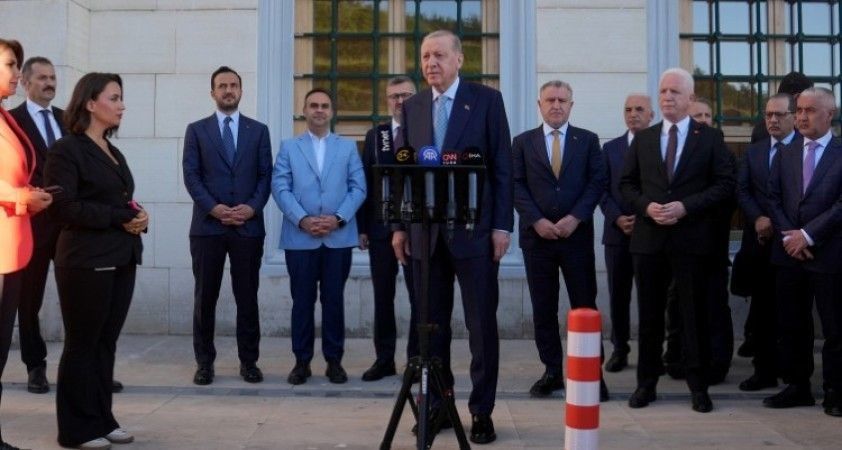 Cumhurbaşkanı Erdoğan bayram namazını İstanbul'da kıldı