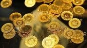 Altın fiyatları son bir ayın en düşük seviyesine geriledi