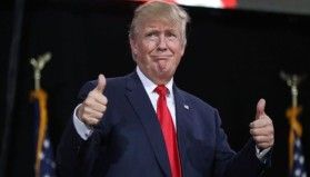 Trump: "Duydunuz mu bilmiyorum, Bugün İran'la savaşı bitirdik"