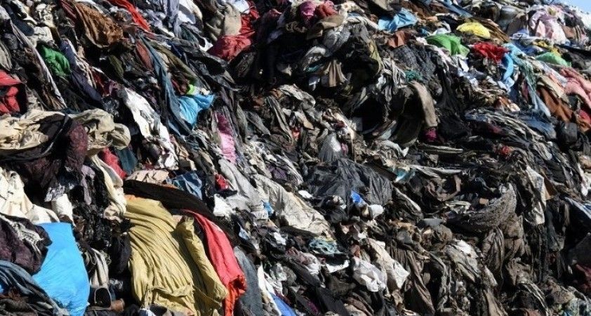 AB'de satılamayan kıyafet ve ayakkabıların imhası yasaklandı