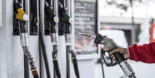 Benzine büyük indirim: Pompa fiyatlarına yansıyacak mı?