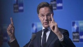 Rutte: Rusya ayda 40 binden fazla asker kaybediyor