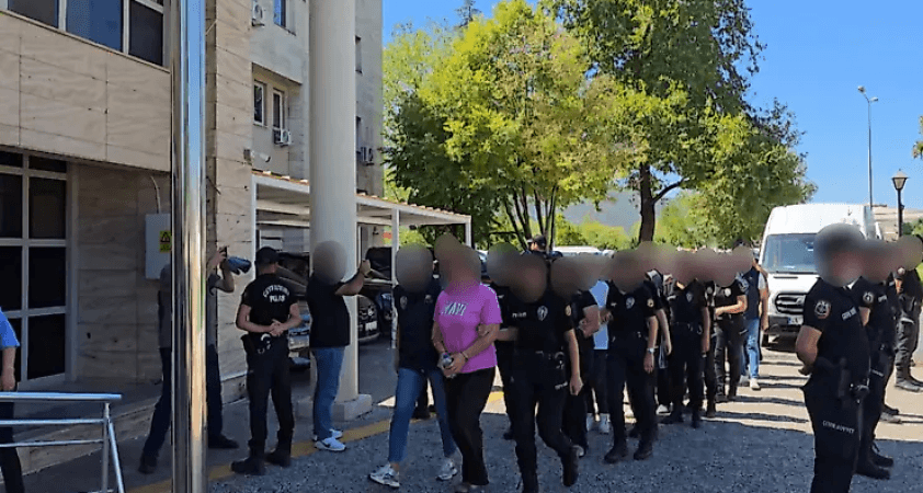 FETÖ'nün finans ağına operasyon