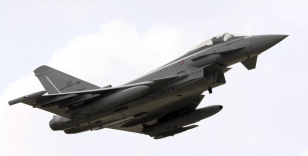 Suudi Arabistan'daki üsse yönelik hava saldırısında bir İtalyan Eurofighter savaş uçağı vuruldu