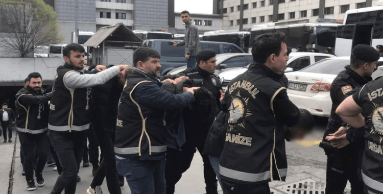 İçişleri Bakanlığı'ndan 8 ülkede operasyon: Kırmızı Bülten ve ulusal seviyede aranan 76 kişi Türkiye’ye getirildi