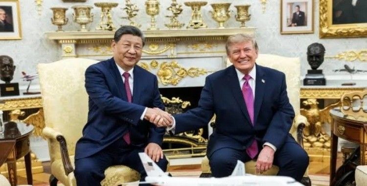 Trump'tan Şi paylaşımı: 'Süper zekayı' sevdi