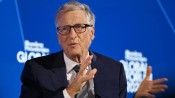 Bill Gates'ten yapay zeka uyarısı: 'Bir milyar kişinin ölümüne yol açabilecek olayları tetikleyecek kadar güçlü'