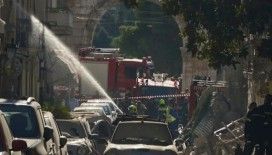 Atina'da patlamanın ardından bina çöktü: 6 kişi öldü
