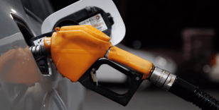 Akaryakıtta en kritik gece: Benzine 12.47 TL'lik rekor bir zam bekleniyor