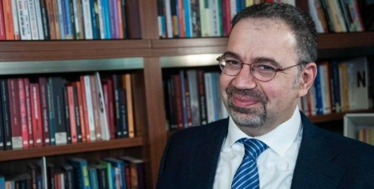 Acemoğlu’ndan kritik uyarı: İşsizlik 10 yılda üçe katlanabilir