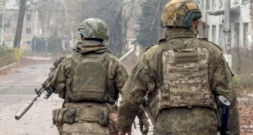 Borçlulara ve öğrencilere askerlik baskısı iddiası