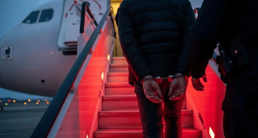 İçişleri Bakanlığı açıkladı: Kırmızı bültenle aranan 33 suçlu yakalandı