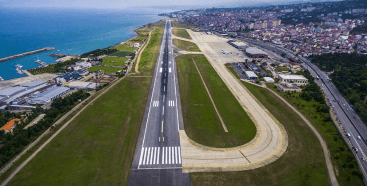 Trabzon'a yeni havalimanı geliyor: Denize '100 milyon ton' dolgu yapılacak